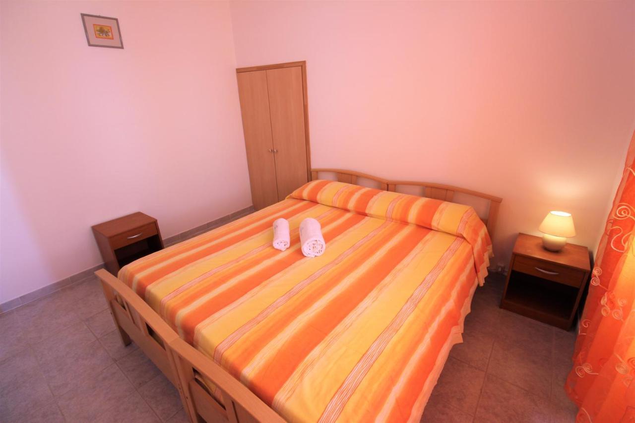 토레 산 지오반니 우겐토 Trilocale Arancione Climatizzato Con Terrazza Panoramica 아파트 외부 사진